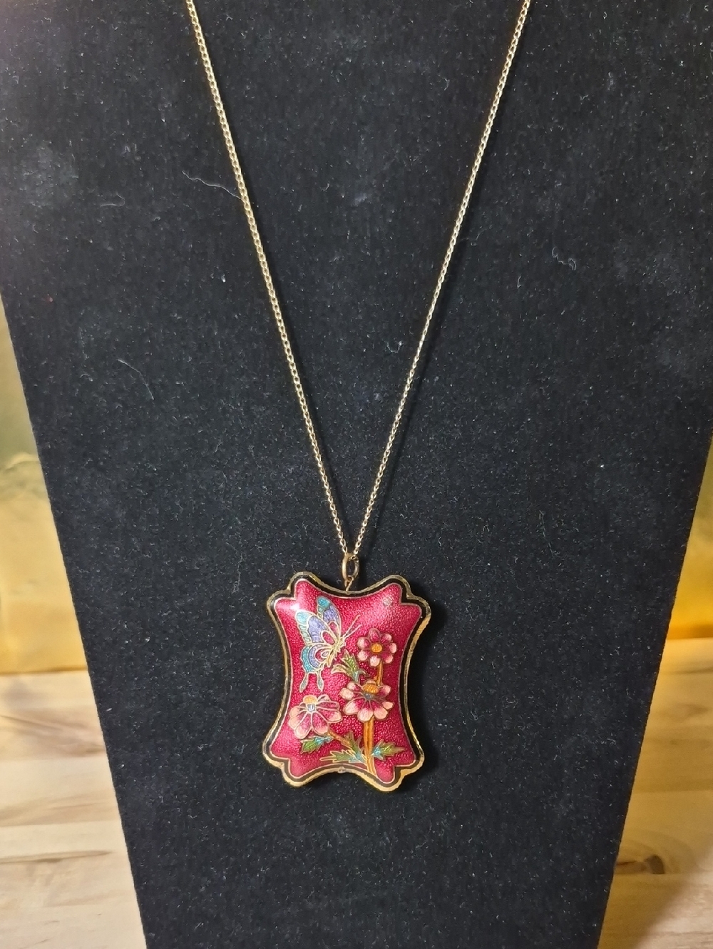 Pink Floral Cloisonné Pendant Necklace And Clip On EARRINGS.